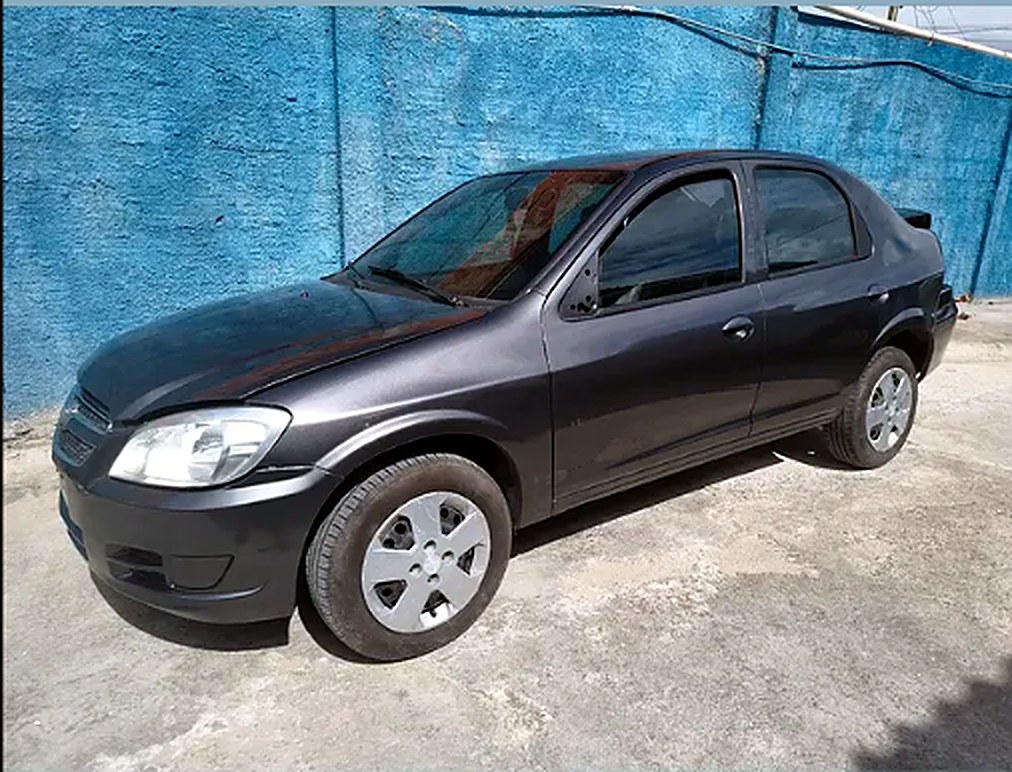 Chevrolet Prisma em atendimento na oficina